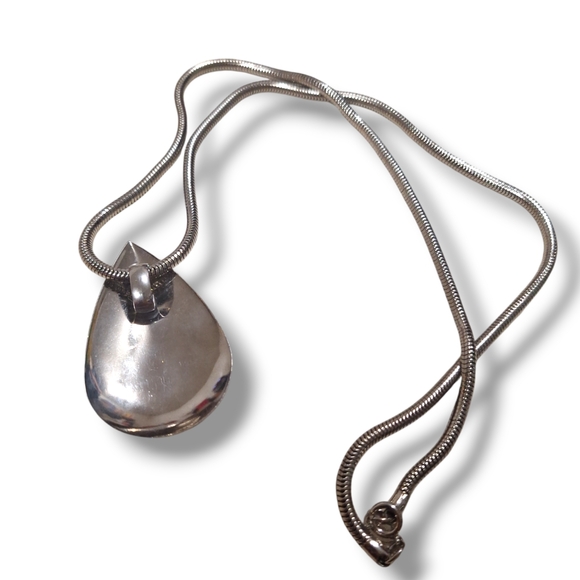 Vtg Park Lane Silver Tone Teardrop Pendant Necklace 28" W/ Original Box - Picture 3 of 7